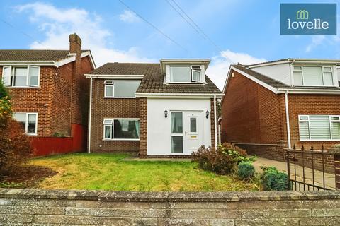 21 Grasby Crescent, Grimsby, DN37 9HE