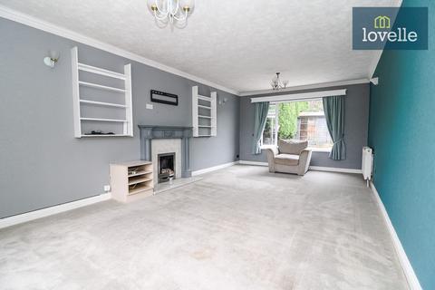 21 Grasby Crescent, Grimsby, DN37 9HE