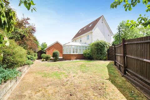 undefined, Yonge Close, Boreham, Chelmsford