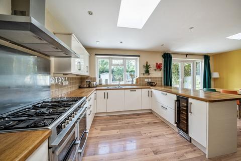 20 Mount View, Rickmansworth, WD3 7AY