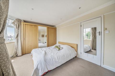 20 Mount View, Rickmansworth, WD3 7AY