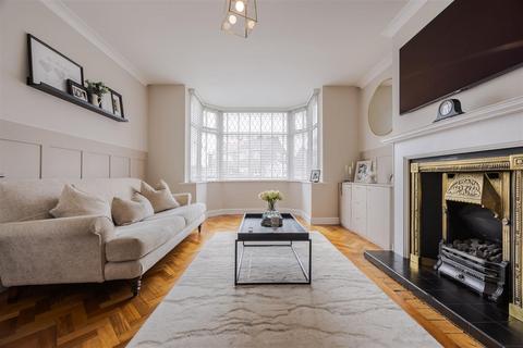 43 Devonshire Road, Scunthorpe, DN17 1ER