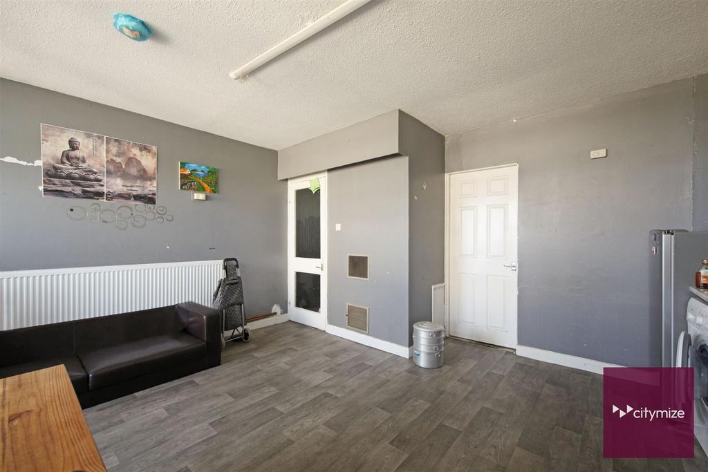 Kitchen / Reception Room
