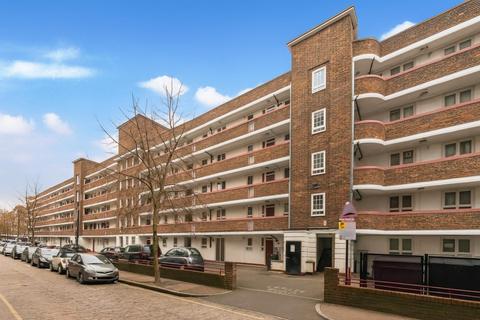 4 bedroom flat for sale, Boyd Street, London E1