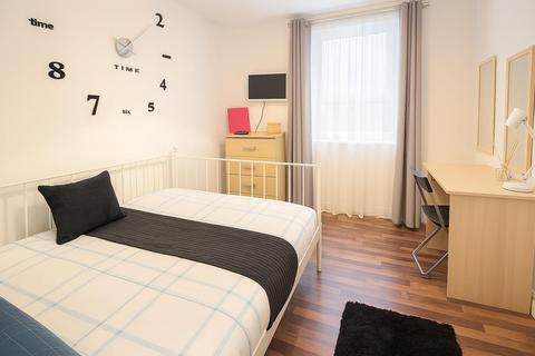 4 bedroom flat for sale, Boyd Street, London E1