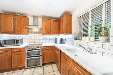 29 Cooper Close, London, SE1 7QU