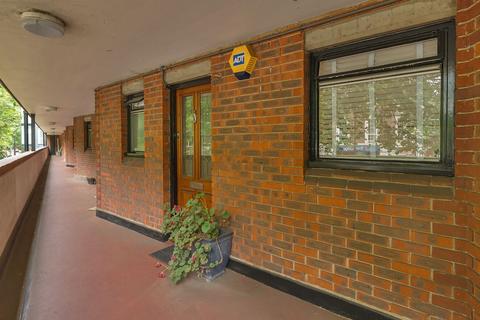 29 Cooper Close, London, SE1 7QU