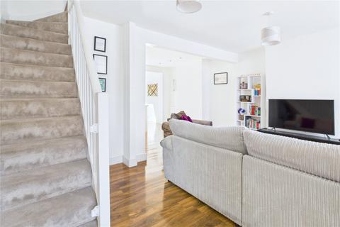 undefined, Ferndale Road, Swindon SN2