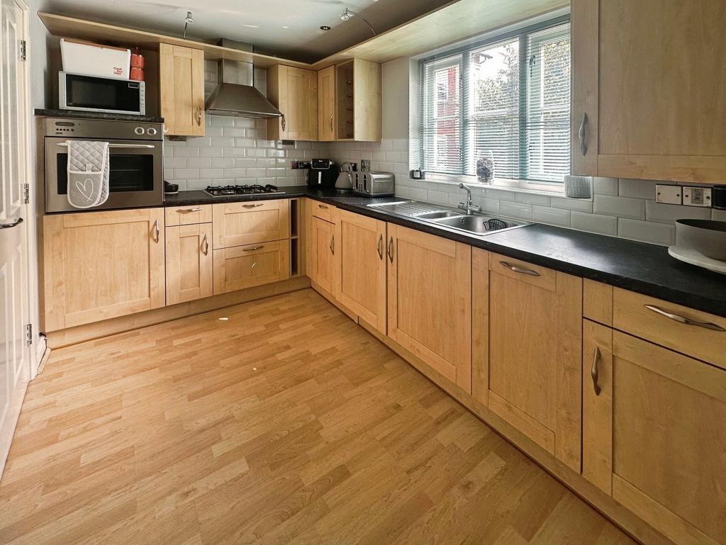 Picture No. 09
