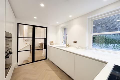 undefined, 32 Palace Court, London W2