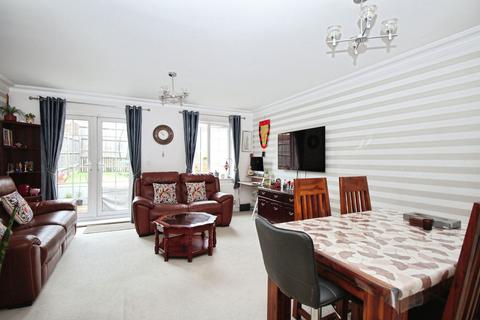 363 Reigate Road, Epsom Downs, Epsom, KT17 3LU