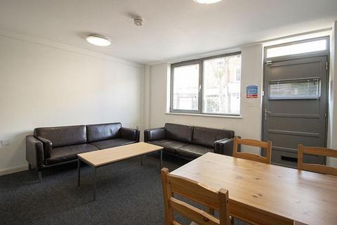 5 bedroom ground floor flat to rent, Mansfield Road, Nottingham NG1