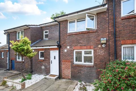 undefined, Vaughan Williams Close, SE8
