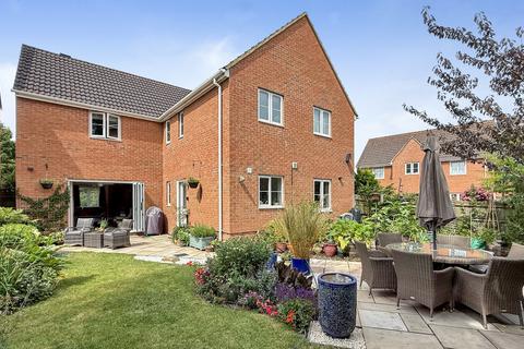 35 Bashkir Road, Westbury, BA13 3GY