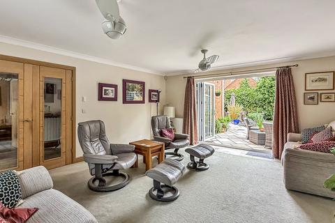 35 Bashkir Road, Westbury, BA13 3GY