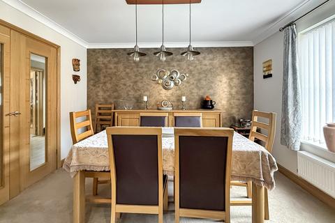 35 Bashkir Road, Westbury, BA13 3GY