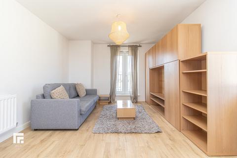 2 bedroom apartment to rent, Ffordd James Mcghan, Cardiff Bay