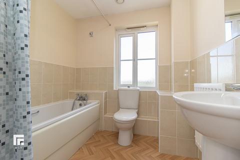 2 bedroom apartment to rent, Ffordd James Mcghan, Cardiff Bay