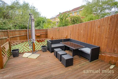 11 Roebuck Close, Wootton Bassett, Swindon, SN4 8NL