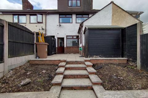 70 Burlidge Road, Stoke-on-trent, ST6 6SL
