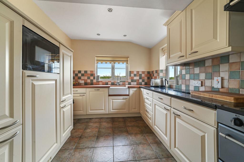 PT-FC(COL)-Dale Hill Cottage-33