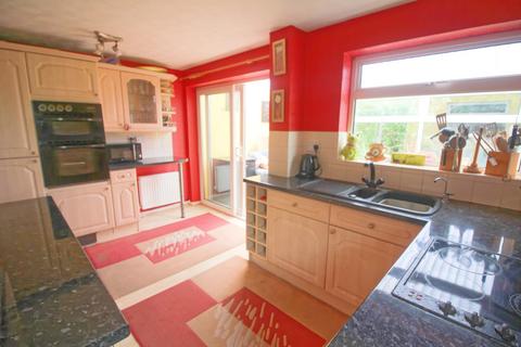 2 bedroom semi-detached house for sale, Frome Avenue, Oadby, Leicester