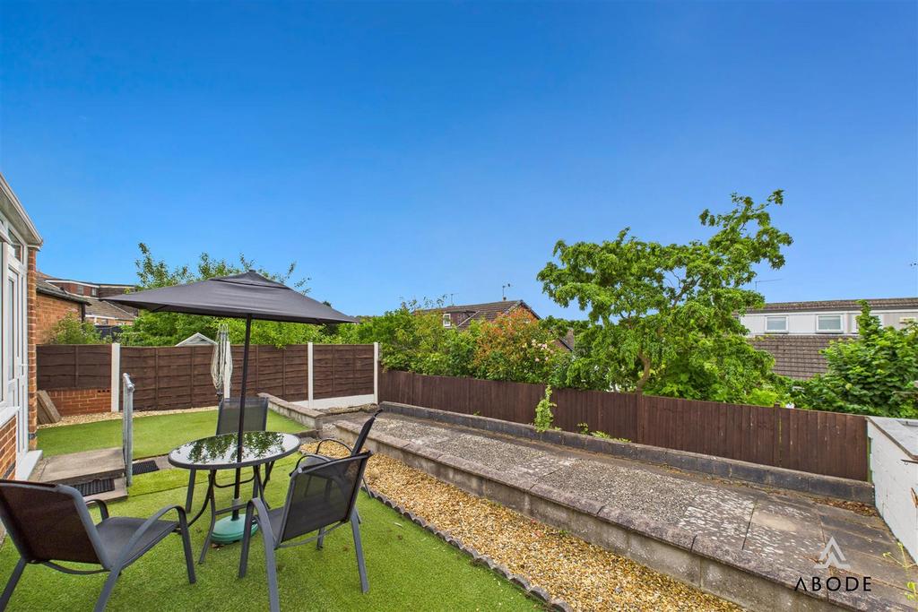 CAM02696 G0-PR0653-STILL018.jpg