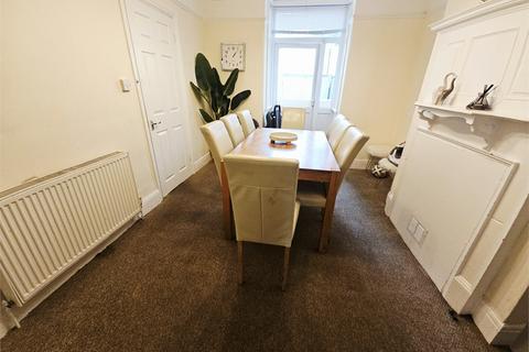 4 bedroom terraced house for sale, Beedell Avenue, Westcliff on sea, Westcliff on Sea,