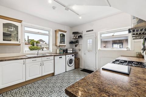 2 Braemar Crescent, Bearsden, Glasgow, G61 1BU