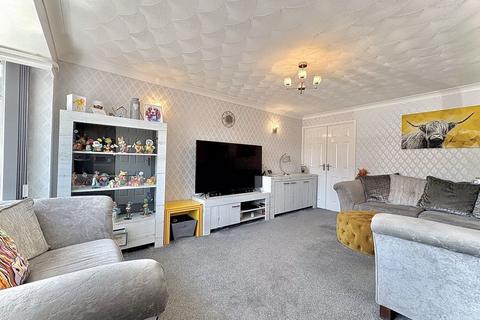 2 Bermuda Close, Dudley, DY1 4LZ
