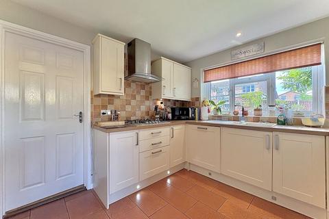 2 Bermuda Close, Dudley, DY1 4LZ