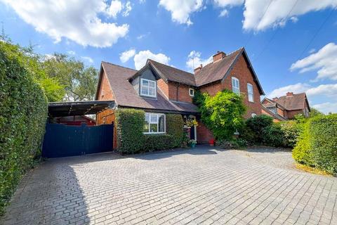 3 bedroom semi-detached house for sale, Upfields, Burntwood, WS7 9DZ