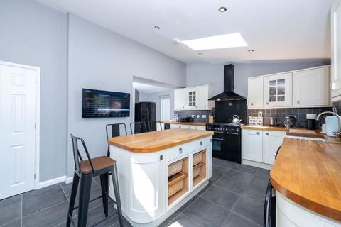 3 bedroom detached house for sale, 29 Riseholme Road, Lincoln