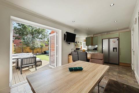 41 Bristol Way, Sleaford, NG34 7AE