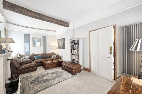 3 bedroom apartment for sale, Market Square, West Sussex GU28