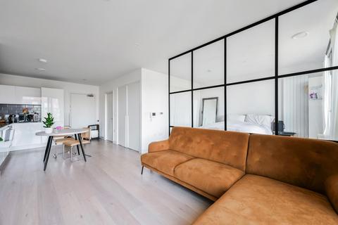 undefined, John Cabot House, Royal Wharf, E16