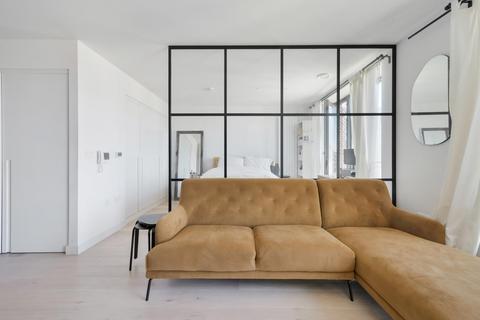 undefined, John Cabot House, Royal Wharf, E16