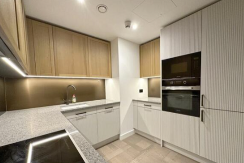 2 bedroom flat to rent, 3 Boxwood Gardens, London E1W
