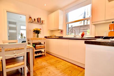 18a Denison Road, London, SW19 2DA