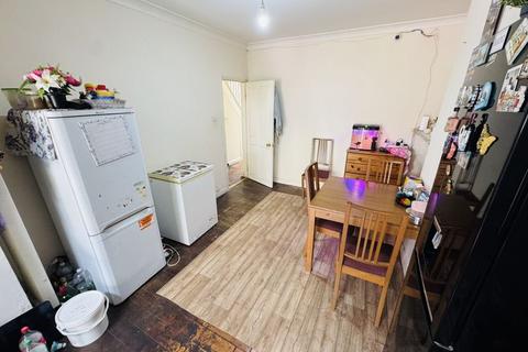 24 Leonard Road, Southall, UB2 5HZ
