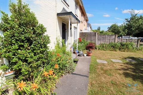 3 bedroom semi-detached house for sale, Chilworth Close, Southampton