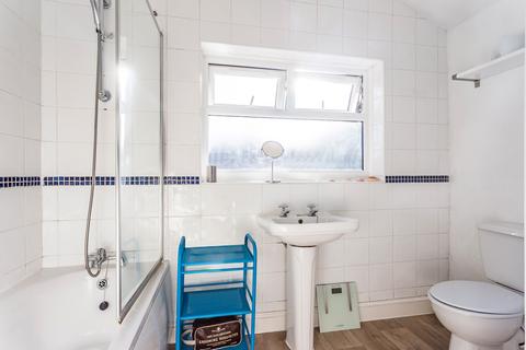 1 bedroom flat to rent, Clinton Road