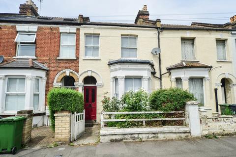 Hambro Road, London, SW16