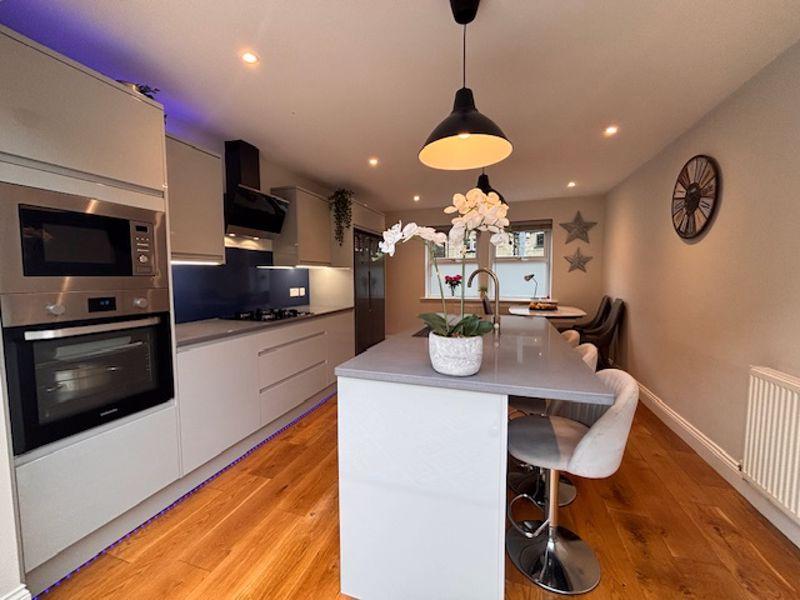 Dining Kitchen