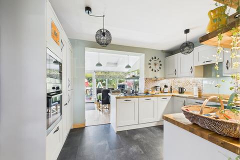 3 bedroom end of terrace house for sale, Tudor Road, Bewdley, DY12 2BW