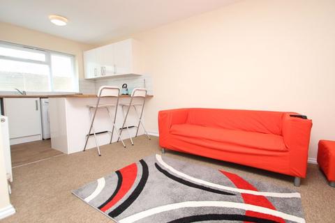 1 bedroom house to rent, 52 Southcote Road, Bournemouth BH1