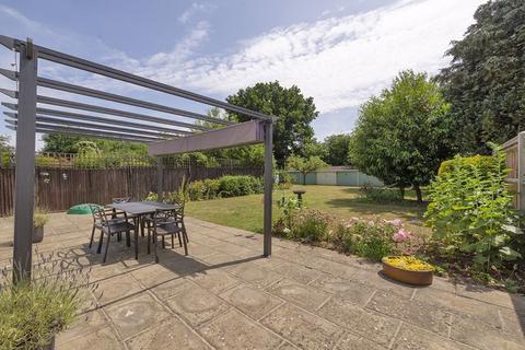 The Laurel, 4 Beechwood Close, East Peckham, Tonbridge, TN12 5BF