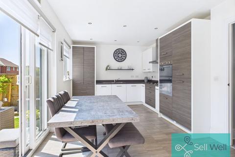 4 bedroom detached house for sale, Dundas Road, Manchester M28