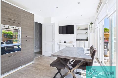 4 bedroom detached house for sale, Dundas Road, Manchester M28
