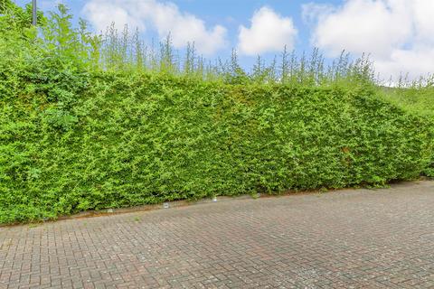 undefined, King George Gardens, Chichester PO19